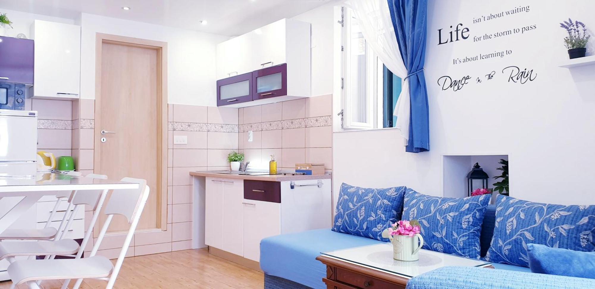 Apartments Sandra In The Historical Center Of The City Supetar Ngoại thất bức ảnh